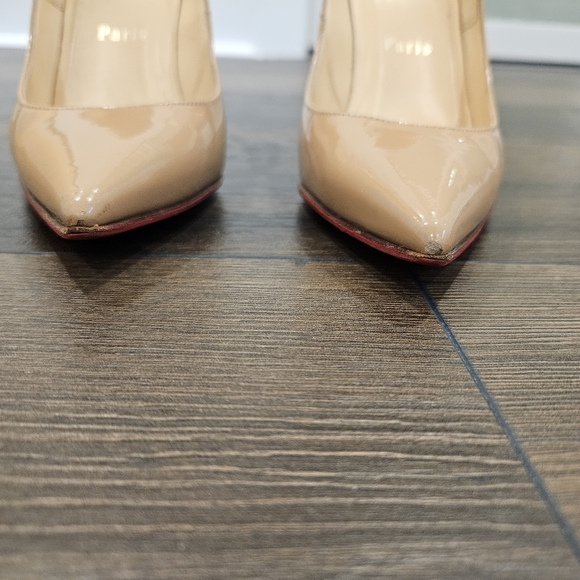 Christian Louboutin Women's Tan Patent Pumps - Size 36 1/2 - Picture 3 of 15